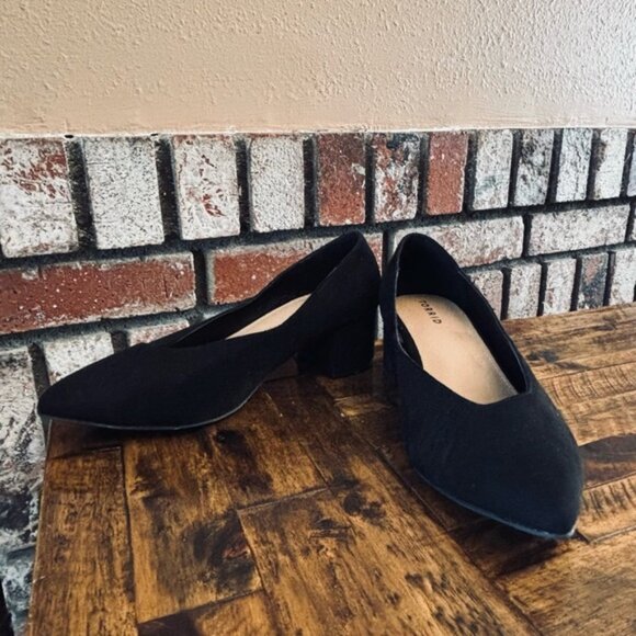 Torrid Classic Black Suede Heels - Picture 1 of 6